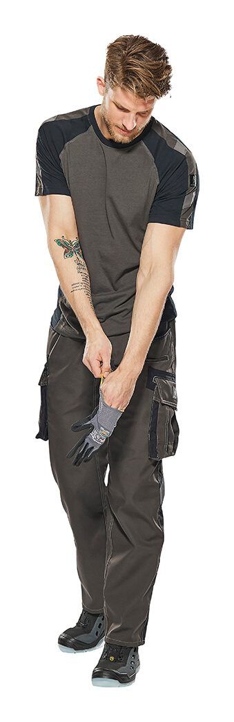 Hose mit Schenkeltaschen UNIQUE schwarz