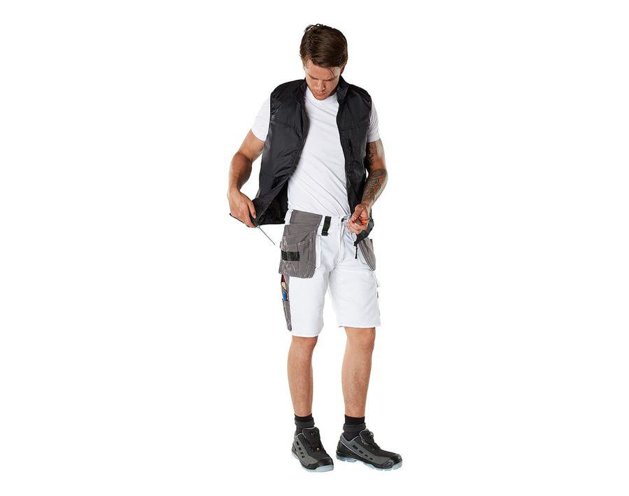 Shorts mit Hängetaschen HARDWEAR weiss