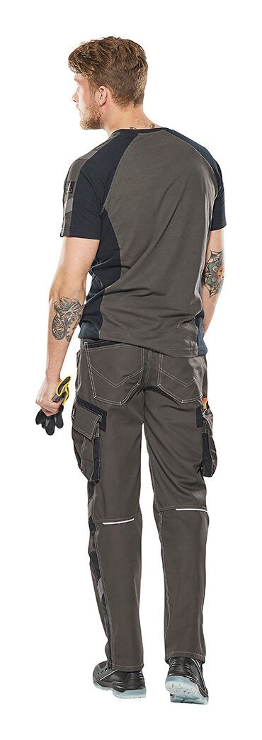 Hose mit Schenkeltaschen UNIQUE schwarz