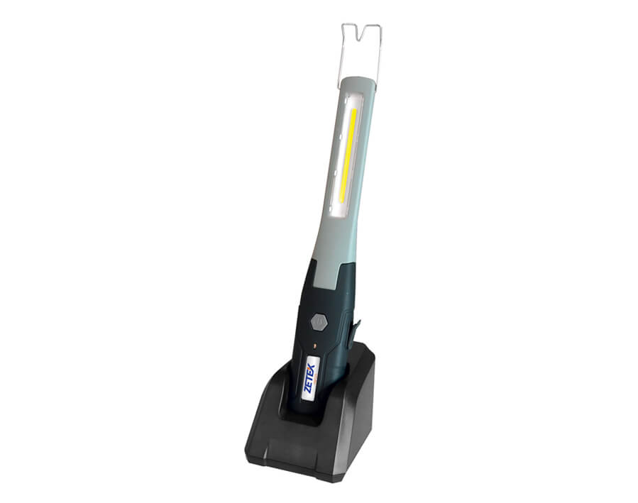 Aufladbare LED-Handlampe mit Ladestation KB125 